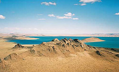 surrounding giant lakes, because screw the desert (BTW, this is Bayan Nuur, or "Rich Lake")